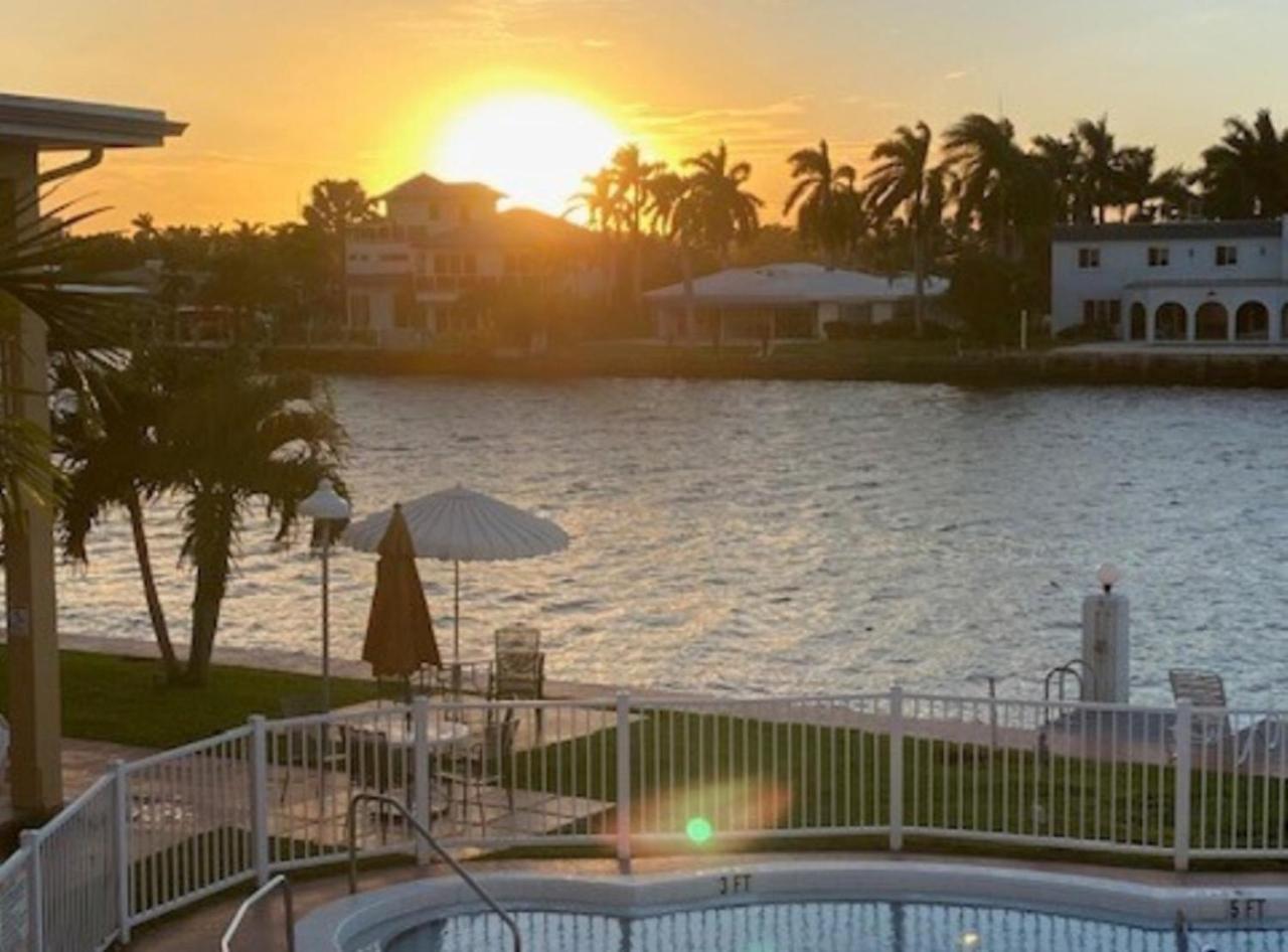 הוילה פומפנו ביץ' Studio Intracoastal Views! 5 Min Walk To The Beach מראה חיצוני תמונה