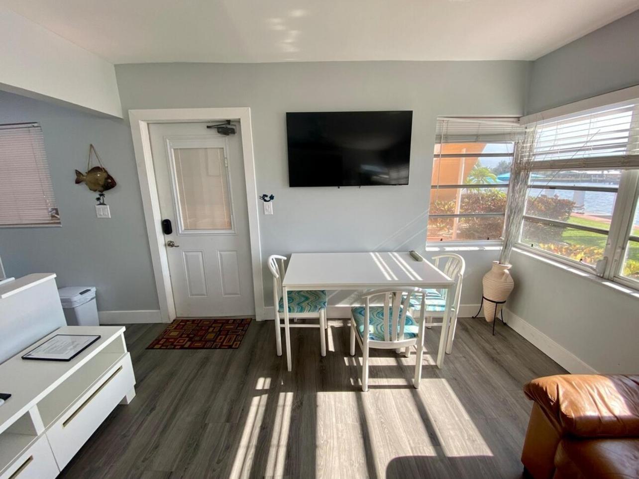 הוילה פומפנו ביץ' Studio Intracoastal Views! 5 Min Walk To The Beach מראה חיצוני תמונה