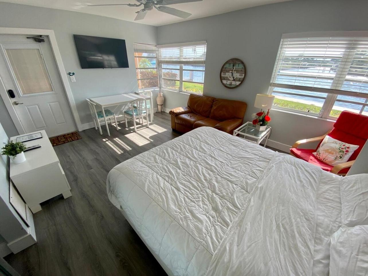הוילה פומפנו ביץ' Studio Intracoastal Views! 5 Min Walk To The Beach מראה חיצוני תמונה
